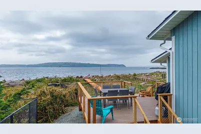 1818 E Lola Beach Lane, Oak Harbor, WA 98277 - Photo 5