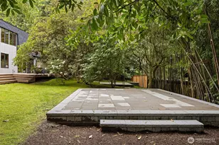 10020 NE 27th St, Bellevue, WA 98004 - Photo 33