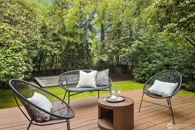 10020 NE 27th Street, Bellevue, WA 98004 - Photo 29