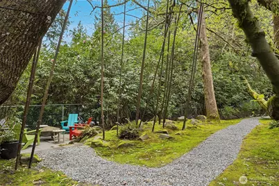 10020 NE 27th Street, Bellevue, WA 98004 - Photo 35