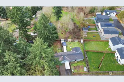 10002 10004 Barnes Lane S, Tacoma, WA 98444 - Photo 25