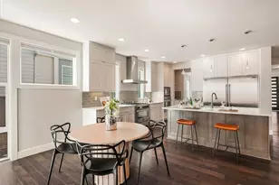 2824 Park Ave N, Renton, WA 98056 - Photo 9