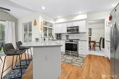 16706 10th Place W, Lynnwood, WA 98037 - Photo 3