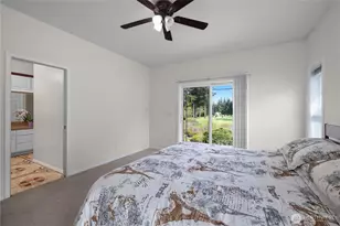 4036 Campus Green Dr NE, Lacey, WA 98516 - Photo 15