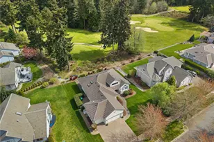 4036 Campus Green Dr NE, Lacey, WA 98516 - Photo 7