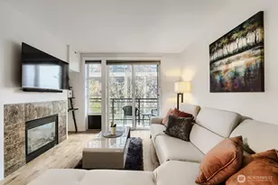 2607 Western Ave, Seattle, WA 98121 - Photo 5