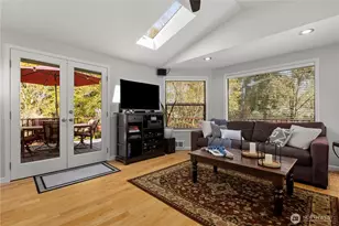 1827 N Whitman St, Tacoma, WA 98406 - Photo 13
