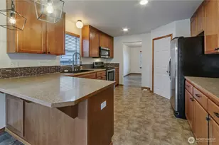 9114 Canal Rd SE, Yelm, WA 98597 - Photo 11