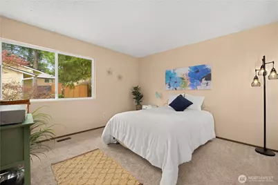 12024 101 Avenue NE #E2, Kirkland, WA 98034 - Photo 7