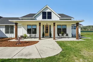 270 Tulip Ln, Woodland, WA 98674 - Photo 5