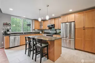 148 W Canyonview Dr, Longview, WA 98632 - Photo 9