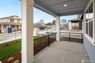562 SW 97th St, Seattle, WA 98106 - Photo 3