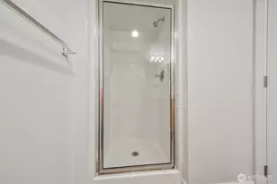 715 Harrington Pl SE, Renton, WA 98058 - Photo 23