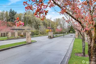 715 Harrington Pl SE, Renton, WA 98058 - Photo 35