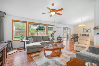21211 89th Avenue NE, Arlington, WA 98223 - Photo 11