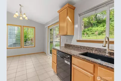 5062 23rd Avenue SW, Seattle, WA 98106 - Photo 15