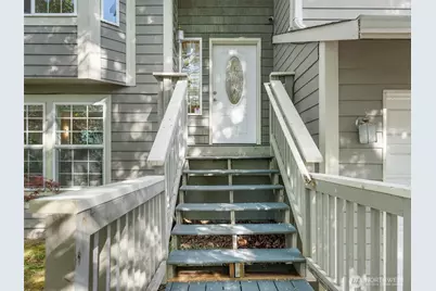 5062 23rd Avenue SW, Seattle, WA 98106 - Photo 3