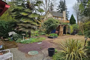 9345 NE Seaview Ave, Indianola, WA 98342 - Photo 29