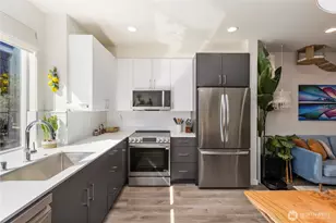 9624 Linden Ave N, Seattle, WA 98103 - Photo 7