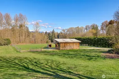 27702 3rd Avenue NE, Arlington, WA 98223 - Photo 3