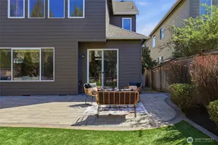 27260 SE 19th Pl, Sammamish, WA 98075 - Photo 15