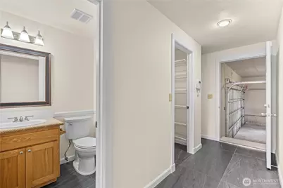 10203 45th Street E, Edgewood, WA 98372 - Photo 23
