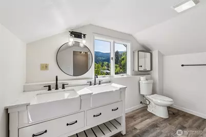 8413 309th Place SE, Issaquah, WA 98027 - Photo 13