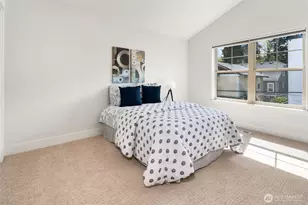 41 W Etruria St, Seattle, WA 98119 - Photo 23