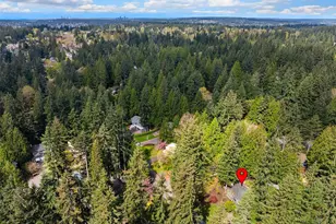 22018 SE 35th St, Sammamish, WA 98075 - Photo 29