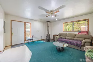 732 S Alder Ln, Port Angeles, WA 98362 - Photo 5