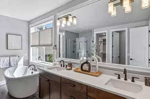 23973 NE 25th St, Sammamish, WA 98074 - Photo 25