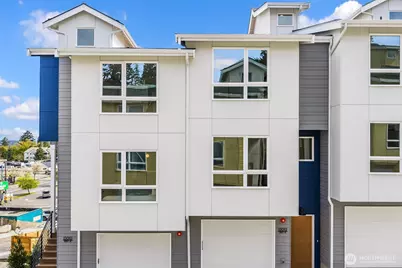 12012 17th Place S #B, Burien, WA 98168 - Photo 3