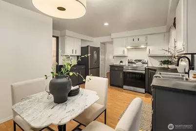 6612 129th Place SE, Bellevue, WA 98006 - Photo 11