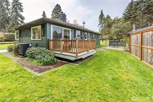 733 W 14th St, Port Angeles, WA 98363 - Photo 3