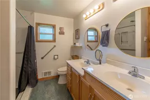 733 W 14th St, Port Angeles, WA 98363 - Photo 19