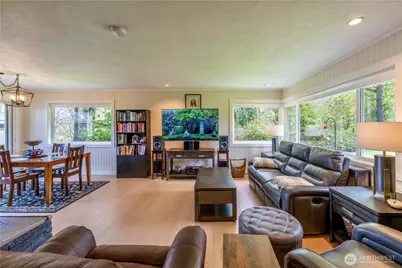 733 W 14th Street, Port Angeles, WA 98363 - Photo 7
