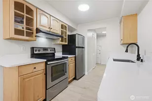 17203 NE 45th St, Redmond, WA 98052 - Photo 3