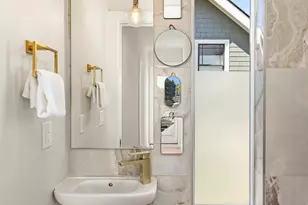 1802 38th Ave, Seattle, WA 98122 - Photo 19