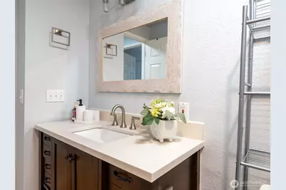 12505 NE 117th Place #J7, Kirkland, WA 98034 - Photo 13