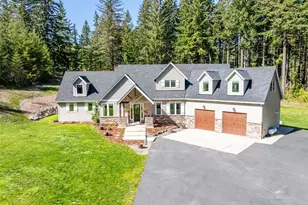 411 Five Peaks Dr, Kalama, WA 98625 - Photo 35