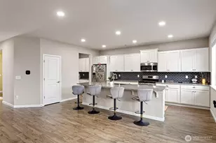 18439 138th St E, Bonney Lake, WA 98391 - Photo 7
