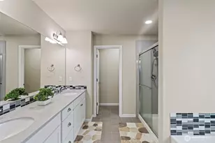 18439 138th St E, Bonney Lake, WA 98391 - Photo 21