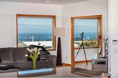 3109 S City Lights Place, Port Angeles, WA 98362 - Photo 5