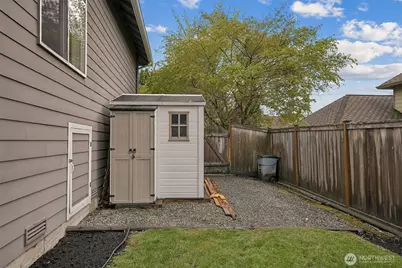 23018 SE 247th Court, Maple Valley, WA 98038 - Photo 31