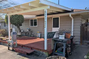 803 13th St SW, Puyallup, WA 98371 - Photo 23