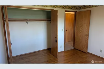 803 13th Street SW, Puyallup, WA 98371 - Photo 15
