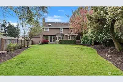23926 25th Drive SE, Bothell, WA 98021 - Photo 37