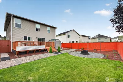 9511 186th St Ct E, Puyallup, WA 98375 - Photo 17
