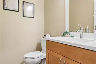 6701 W Crestview Loop SE, Snoqualmie, WA 98065 - Photo 17
