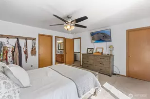 9241 Littlerock Rd SW, Olympia, WA 98512 - Photo 11